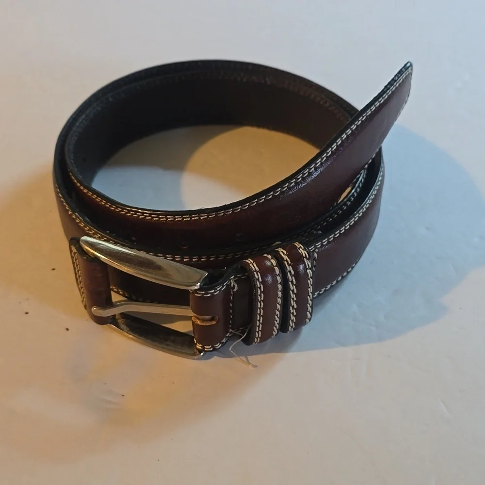 Fionte Mens Brown Leather Belt Silver Buckle white stitching Sz.34-38